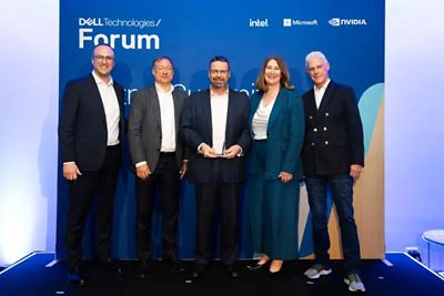 DXC receives Global Alliances Technology Innovation Award FY25 by Dell Technologies | DXC Technology